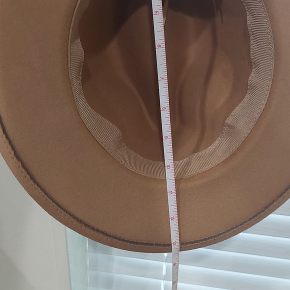 Fashion Fedora Hat Thin Leather Strap Accent Carmel Brown - Picture 10 of 10